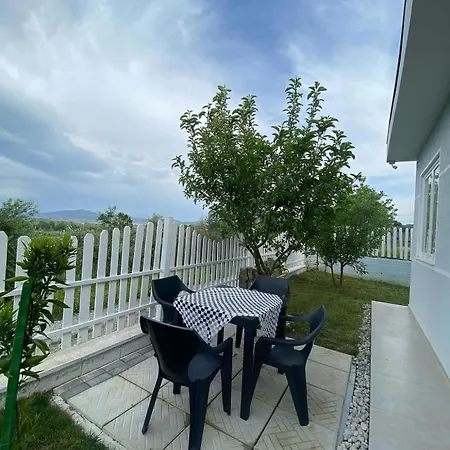 Dsvilla Villa Peqin